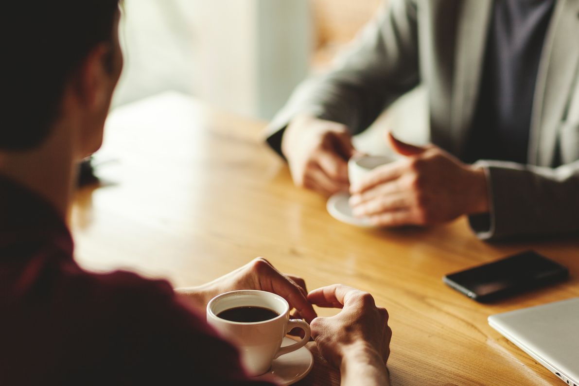 Sustentabilidade nos negócios: confira práticas sustentáveis para o momento do café