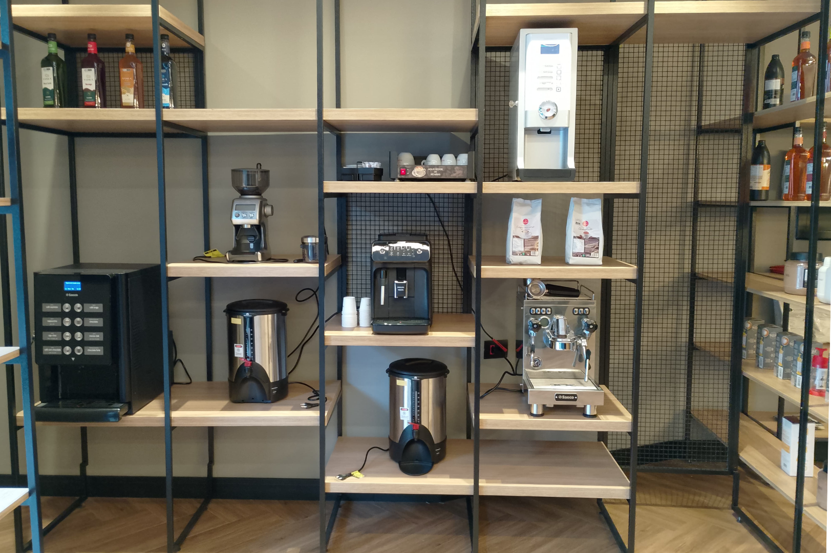 showroom-amiste-foz-do-iguacu